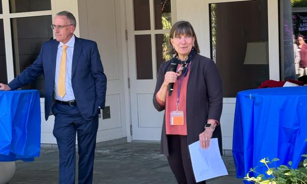 Deb Ehrenthal addresses the crowd of attendees at the SSRI Fall Welcome Event.