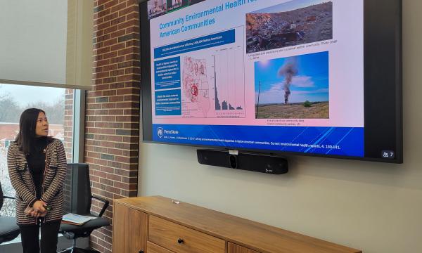 Yan Li, SSRI cofund, presents her research.