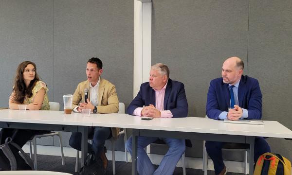 Kristina Brant, Glenn Sterner, Dennis Scalon and Jonathan Larsen answer questions.